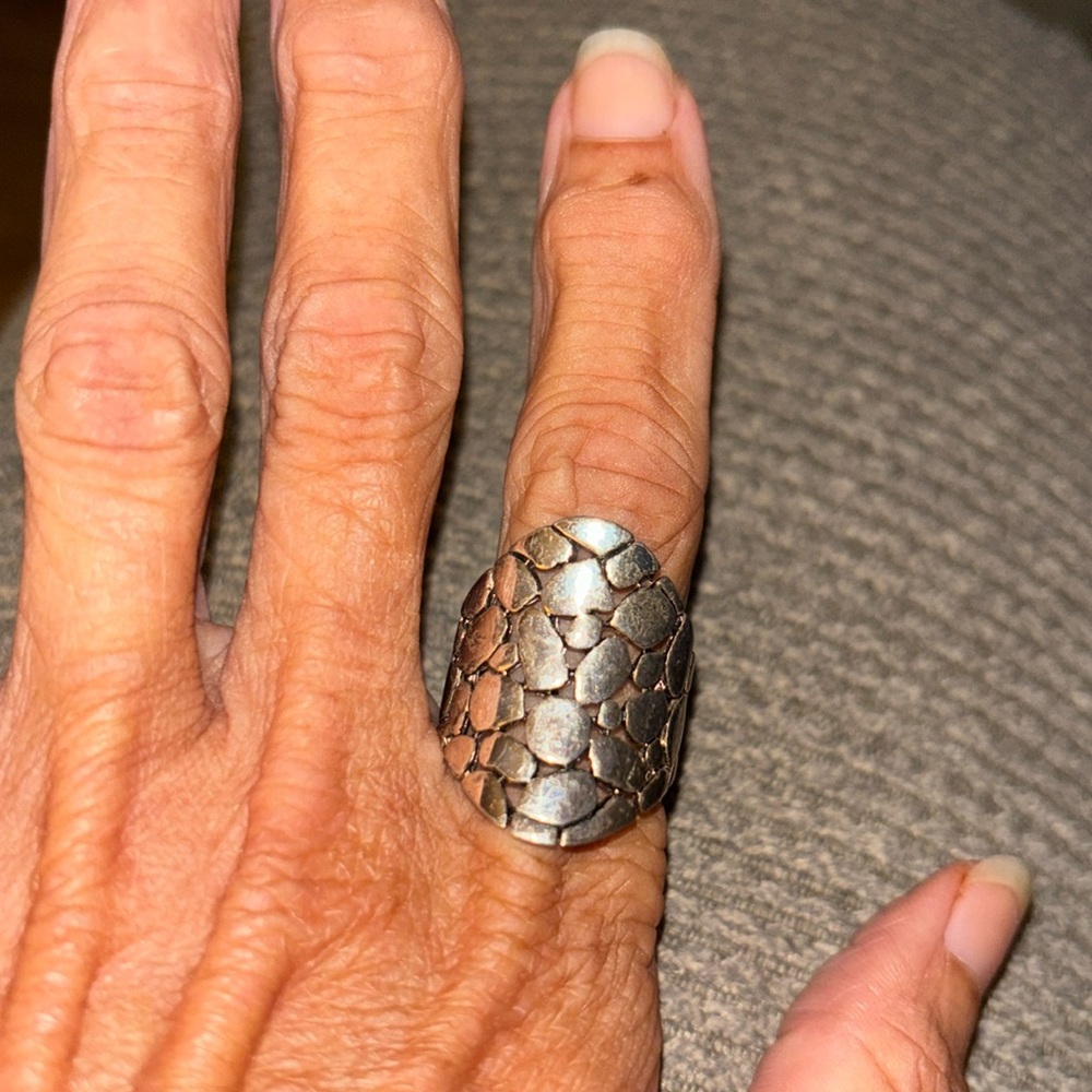- Costume jewelry ring size 9